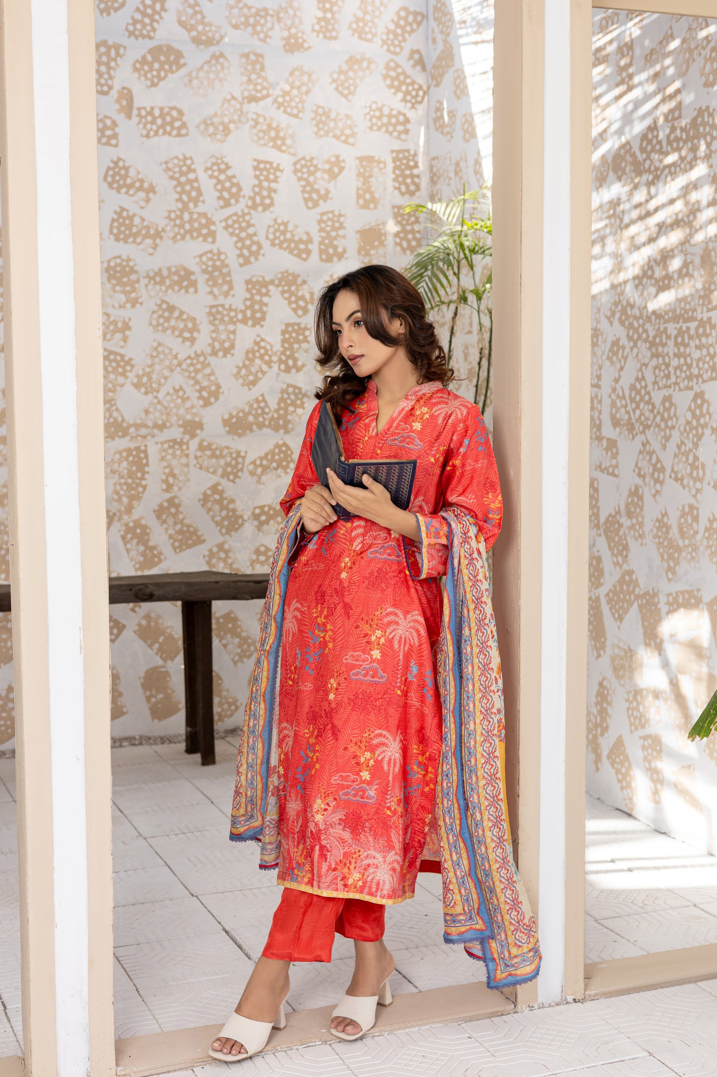 Coral Silk Textured Printed Stitched 3 Piece Suit – Coral Wave